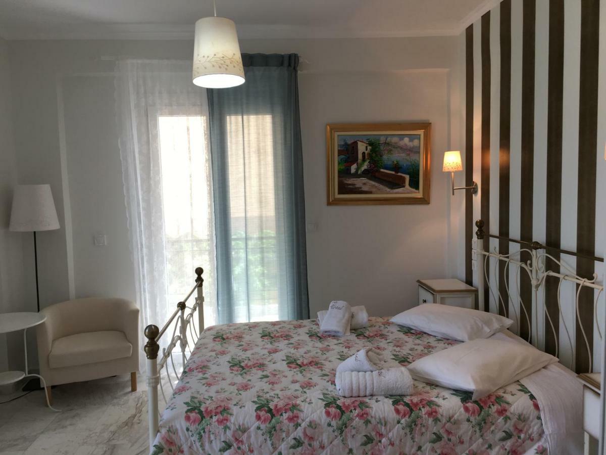 Hotel Avra 리지아 외부 사진